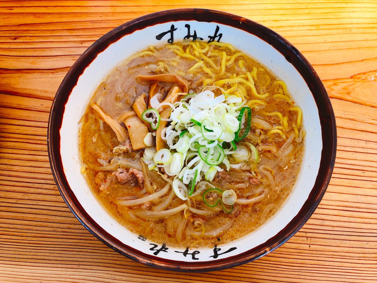 Miso Ramen - Loại mì nổi tiếng với hương vị đặc trưng tại Sapporo. Nhật Bản