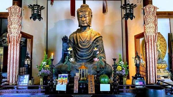 Đức Phật được thờ tại chùa Nhật Bản